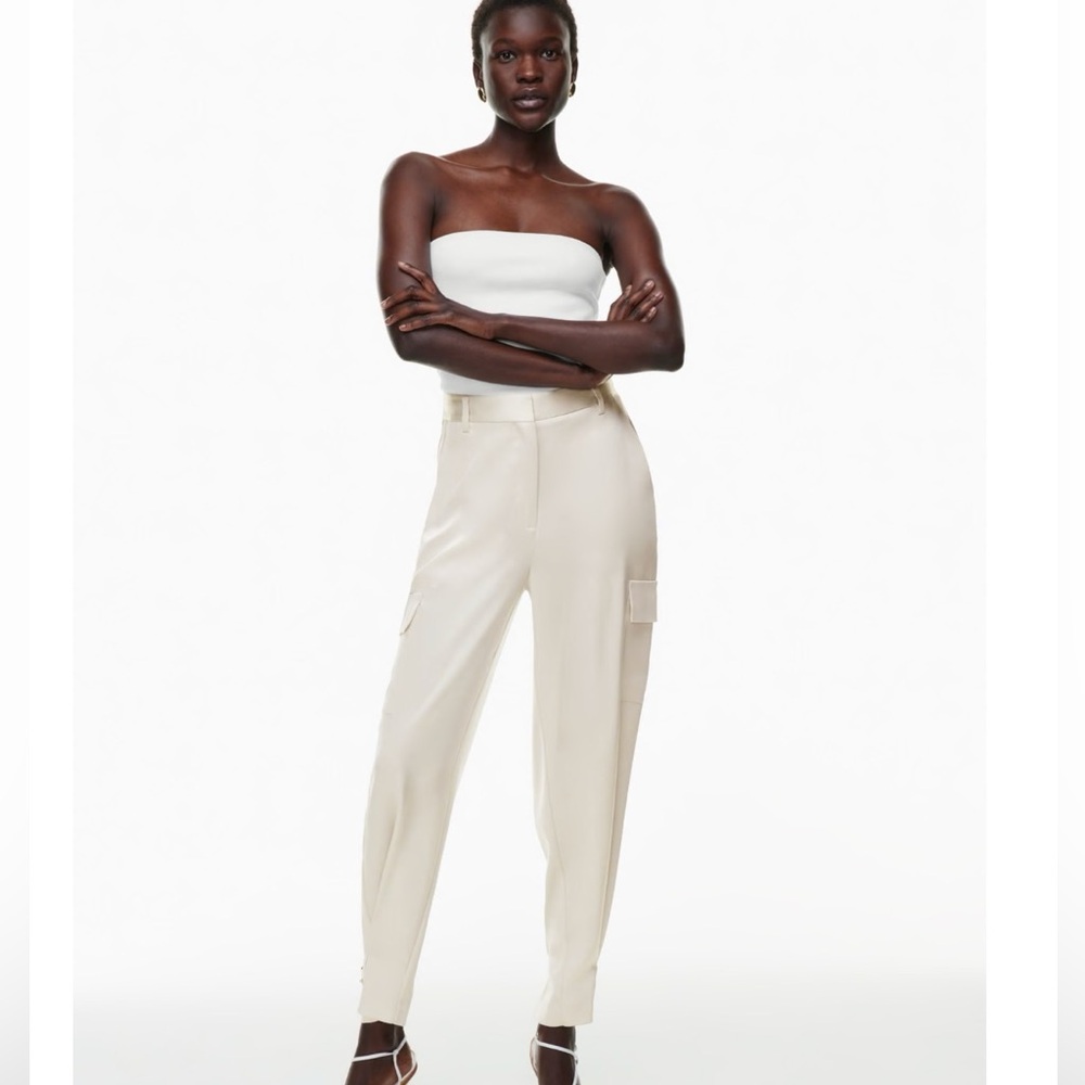 Aritzia Babaton Refined Satin Cargo Pant in Matte Pearl - Picture 2 of 9